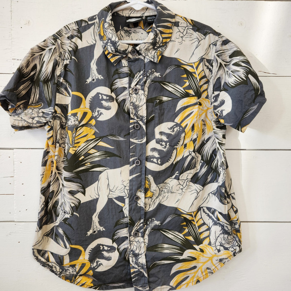 Size S | Jurassic World Kids' Shirt | UBNUU