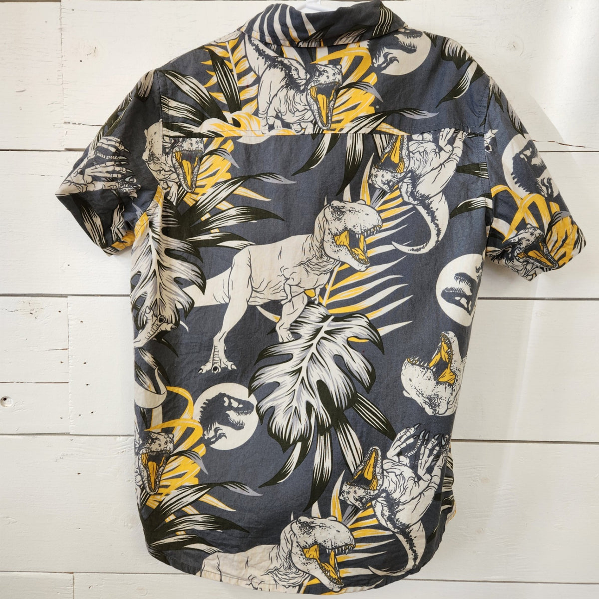 Size S | Jurassic World Kids' Shirt | UBNUU