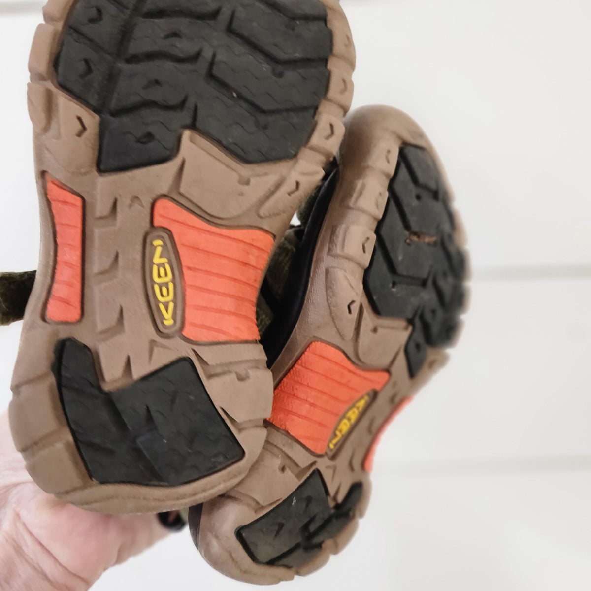 Size 9 | KEEN Kids' Shoes | UBNUU