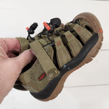 Size 9 | KEEN Kids' Shoes | UBNUU