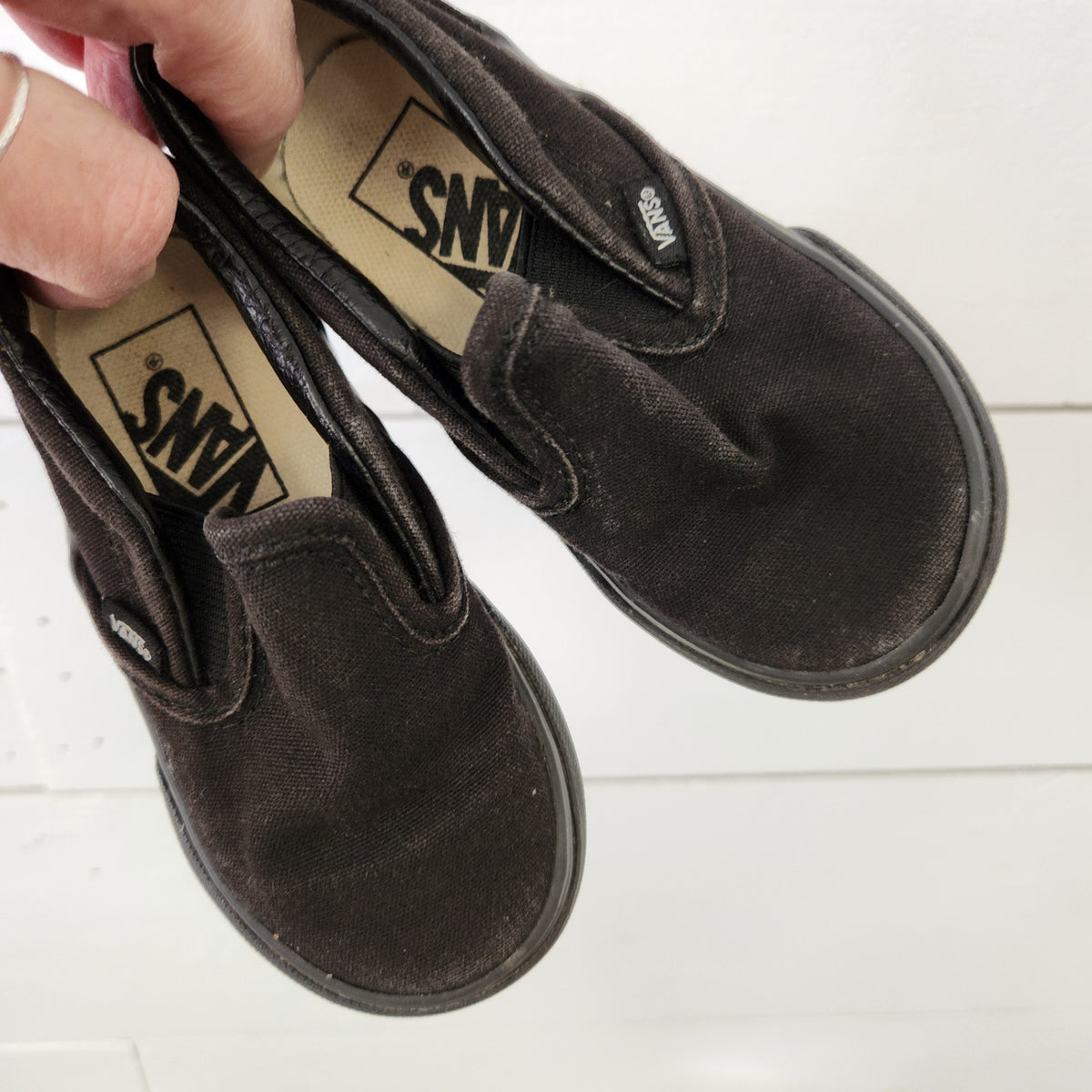 Size 6.0 | Vans Kids' Shoes | UBNUU