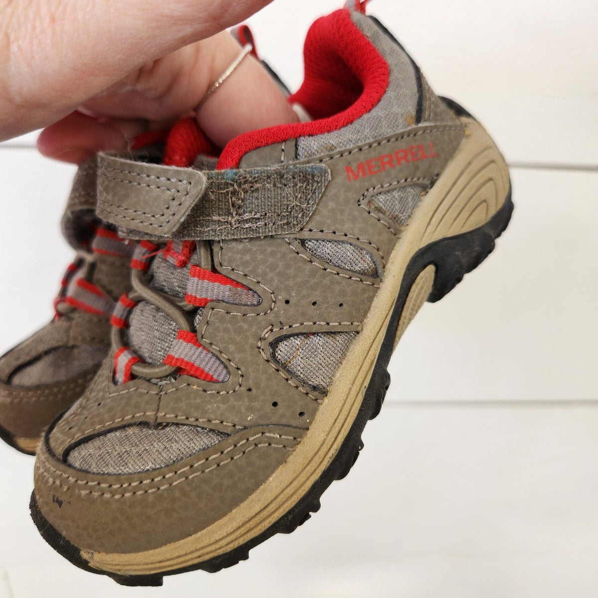 Size 5M | Merrell Kids' Shoes | UBNUU