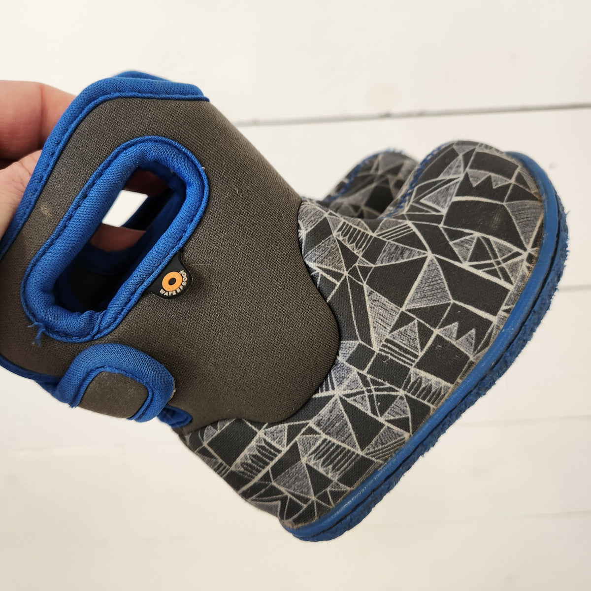 Size 4 | BOGS Kids' Shoes | UBNUU