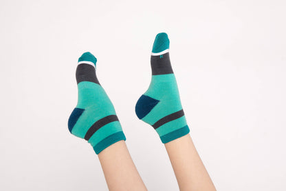 Oaki - Merino Wool Mini-Crew Socks (Kids): Mountain / Big Kid