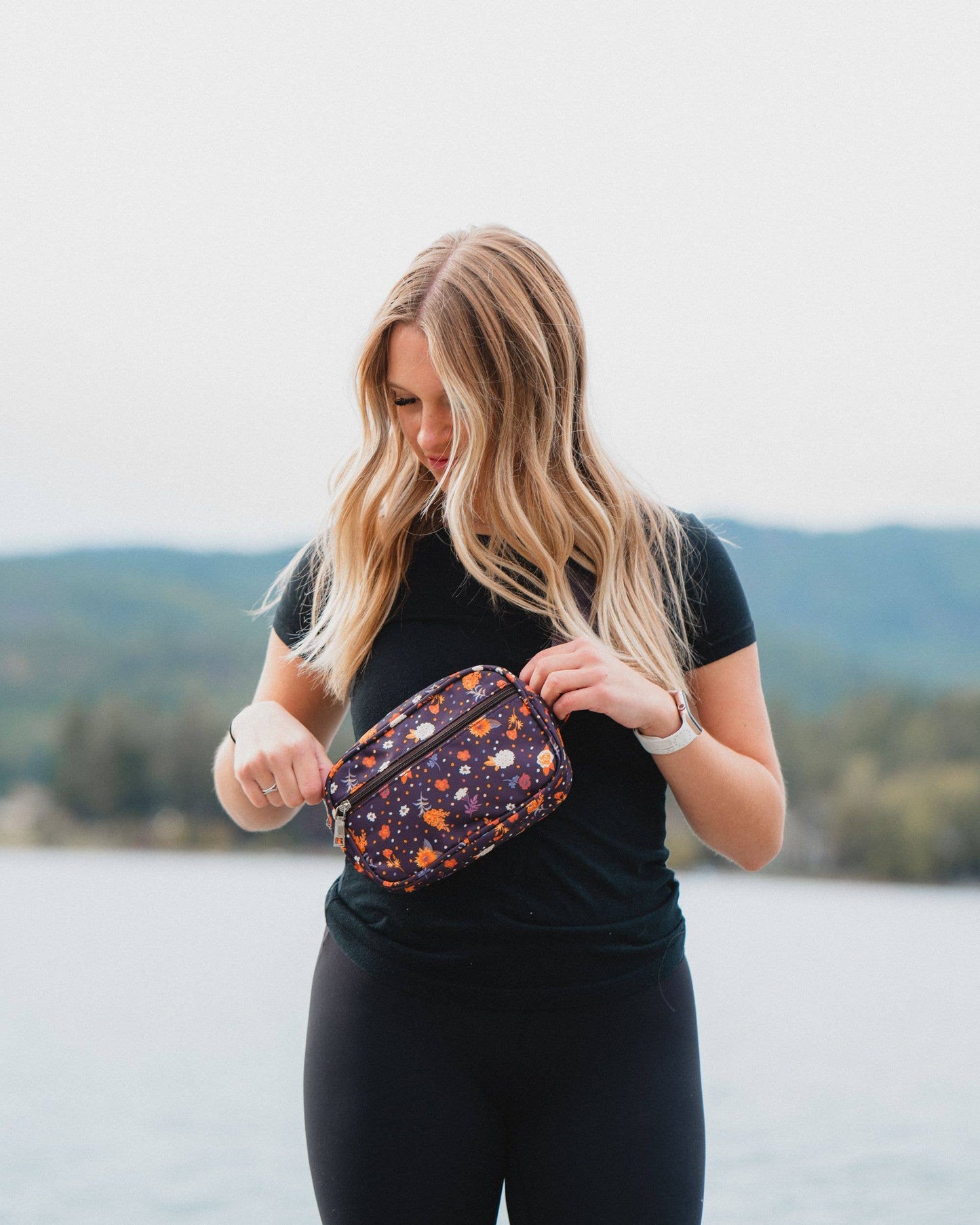 The Montana Scene - Belt Bag - Plum Floral