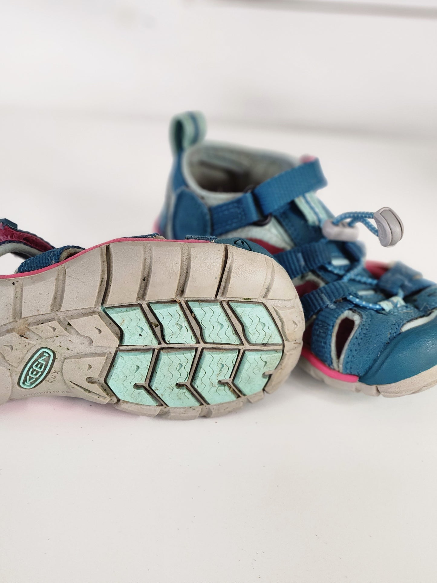 Size 10 | Keen Sandals - Teal/Pink