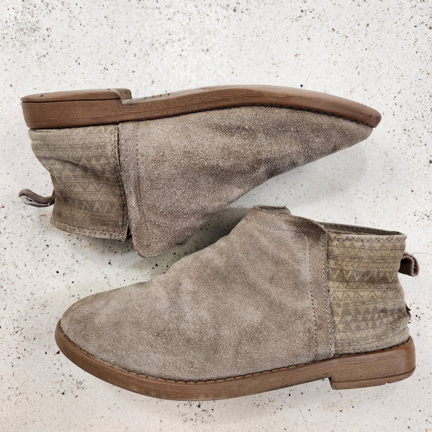 Size 2 | Toms Ankle Booties