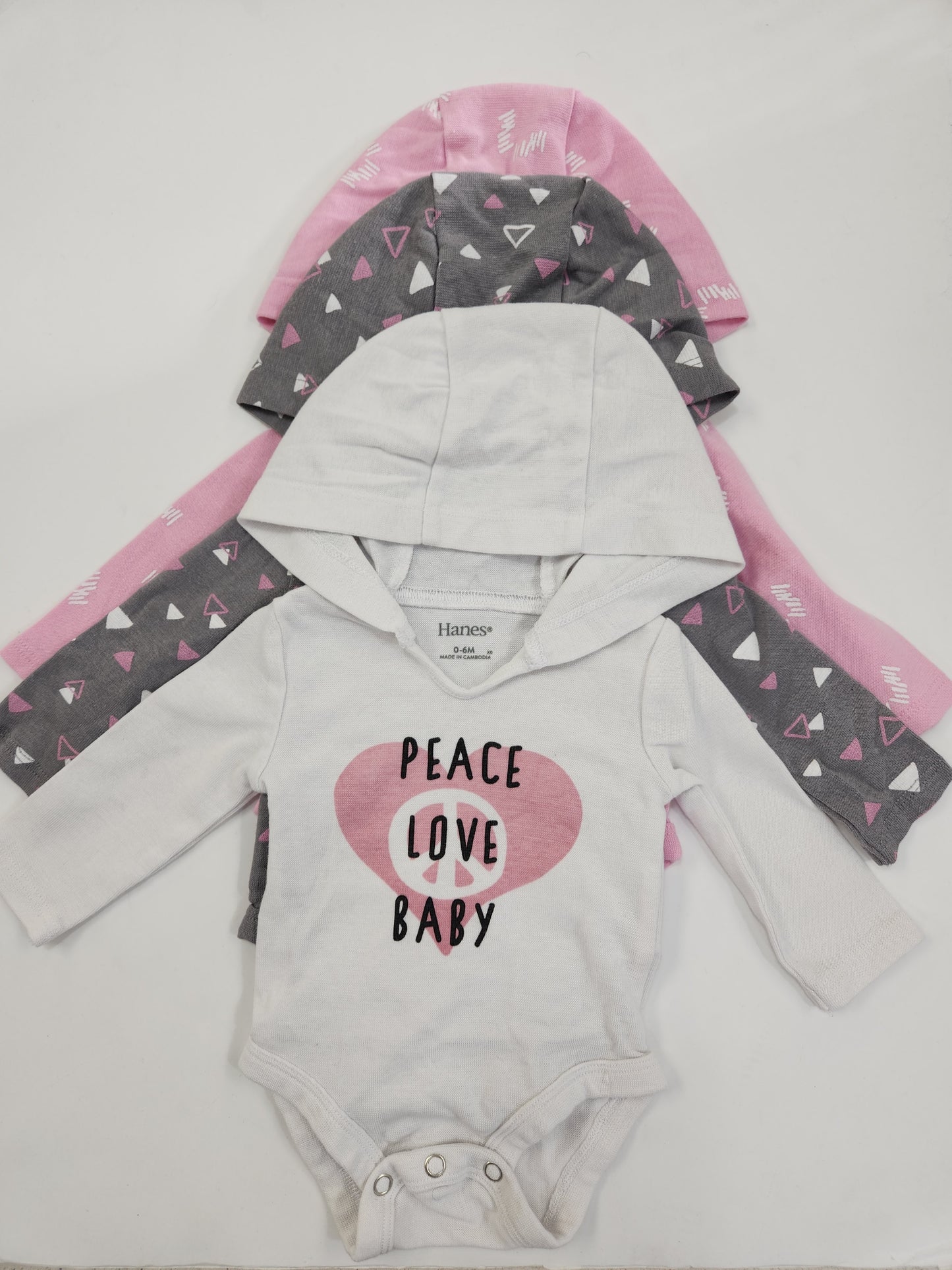 Size 0-6m | Hanes 3-pack Hooded Bodysuits