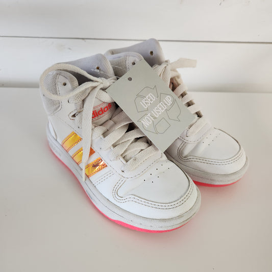 Size 11 | Adidas White & Pink Tennis Shoes
