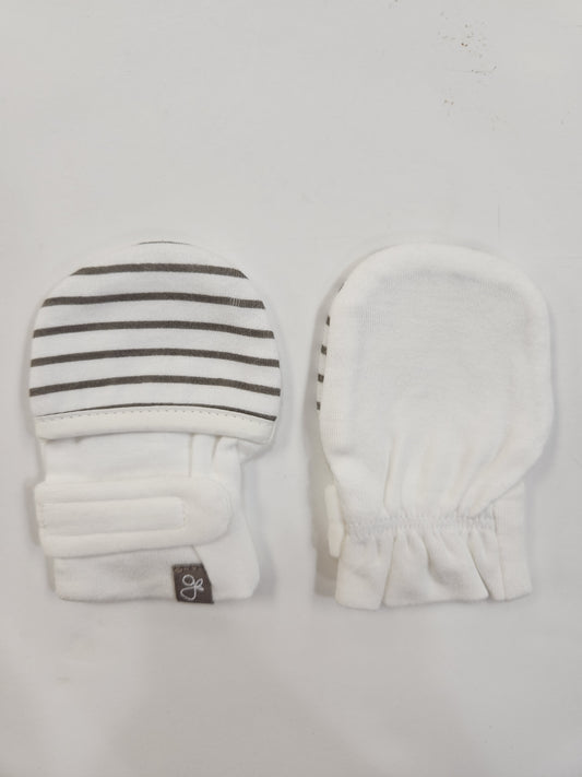 Size 0-3m | Goumi Scratch Mittens