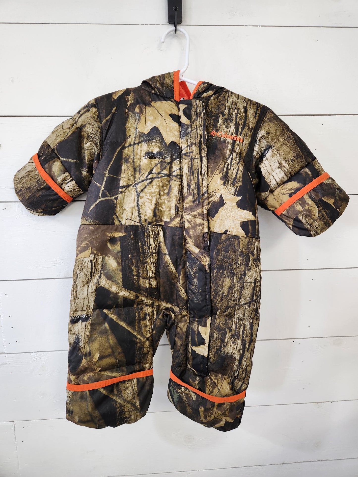 Size 3-6 | Columbia snowsuit camo