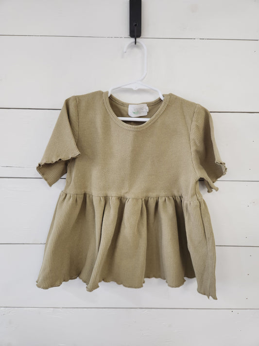 Size 7-8 | Knotted Fern Green Baby Doll Shirt