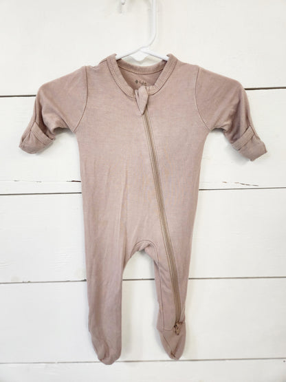 Size NB | Kyte Tan Zip Sleeper