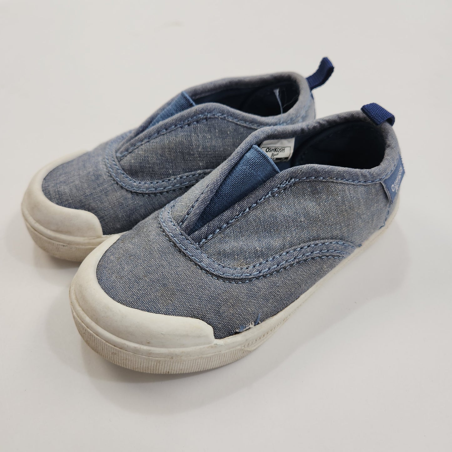 Size 6 | Oshkosh Slip On Shoes