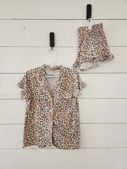 Size 5-6 | Tahari Cheetah PJ Short Set