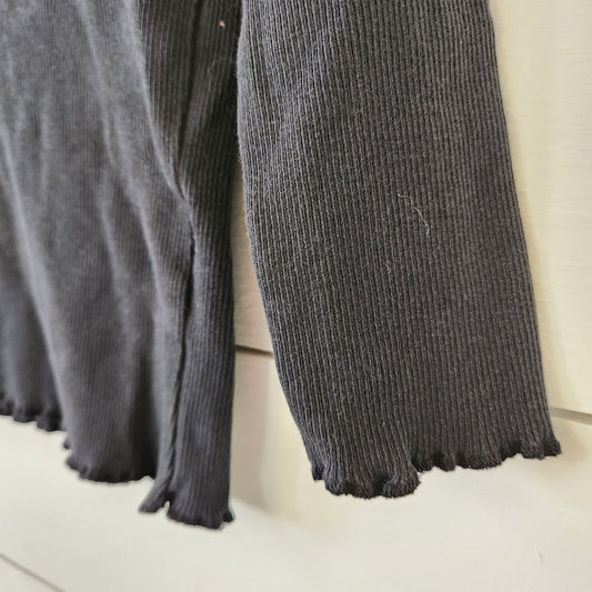 Size 3-4t | H&M Black Ribbed Shirt