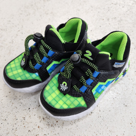 Size 7 | Sketchers Mega Craft Shoes
