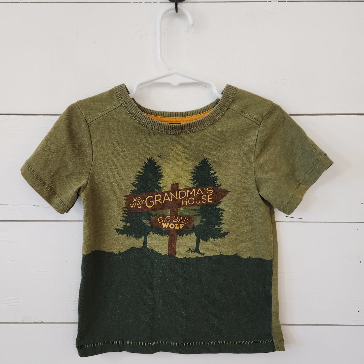 Size 2t | Oshkosh Graphic T-Shirt