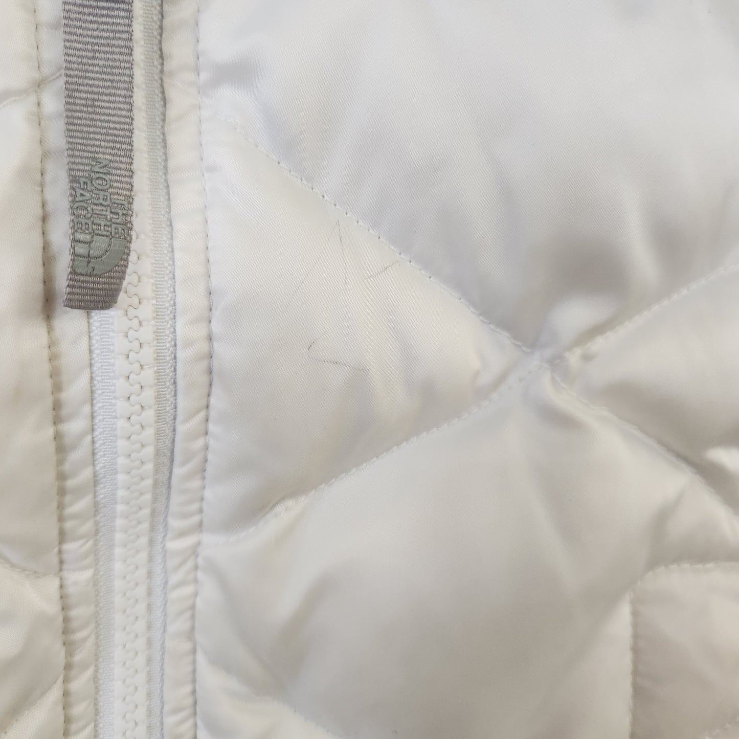 Size 7-8 | The North Face White Vest *staining