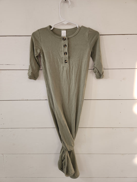 Size 3-6m | Lou Lou Knotted Sleep Gown