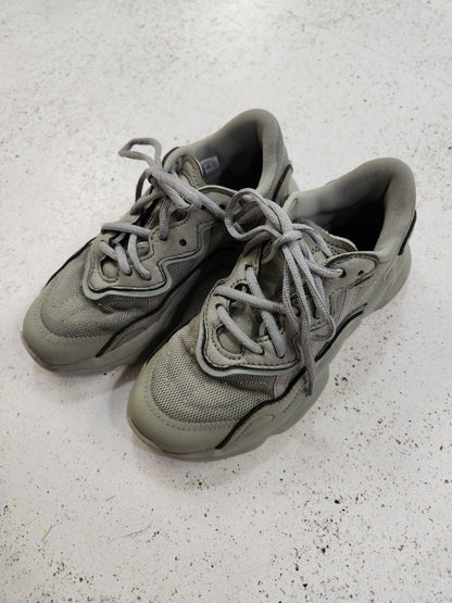 Size 2.5 | Adidas Ortholite Green Shoes