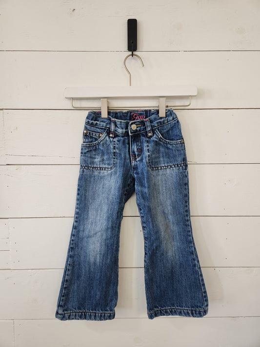 Size 4 | Gap Adjustable Fleece Lined Flare Jeans *wear