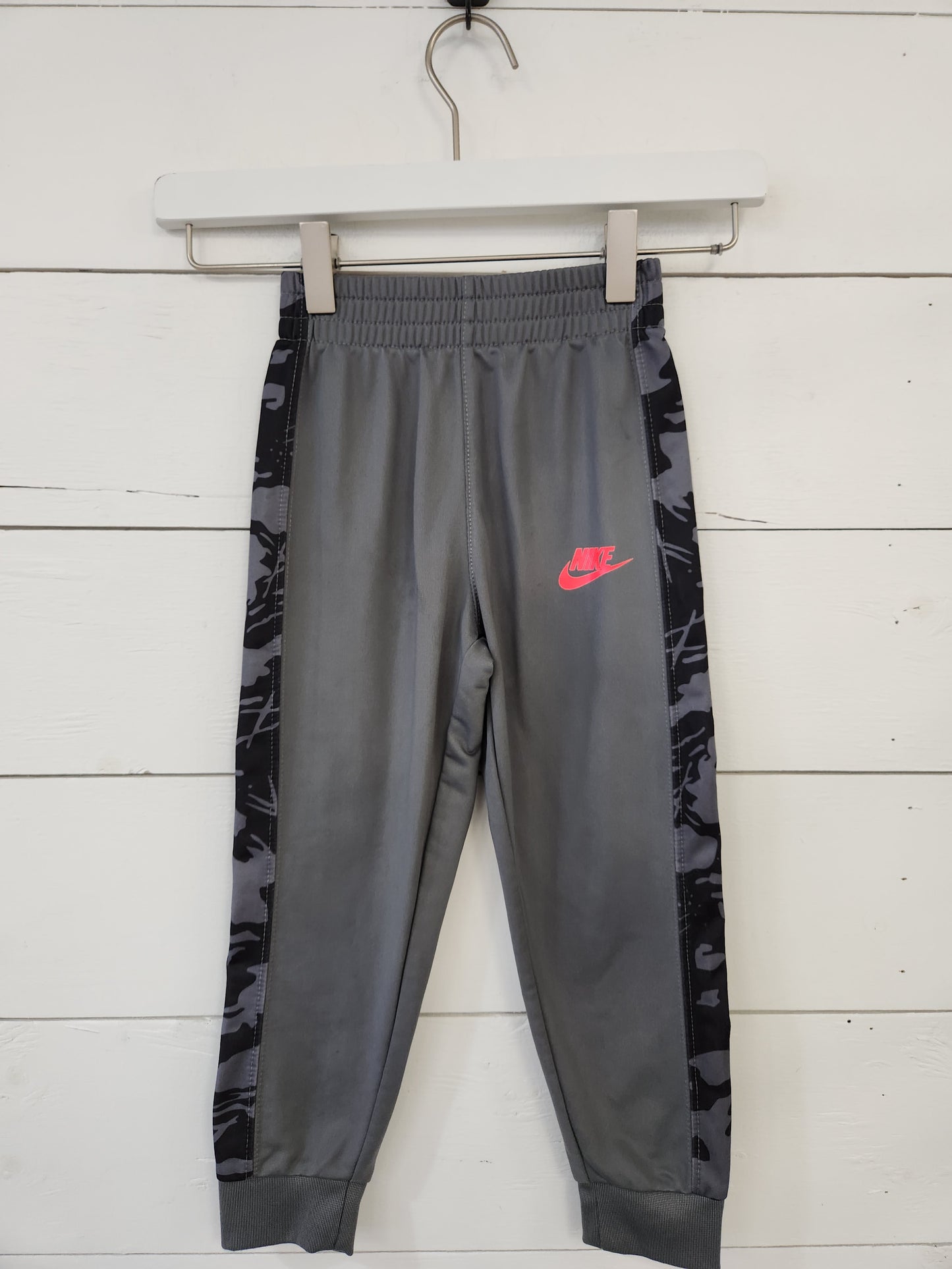 Size 4t | Nike Athletic Joggers
