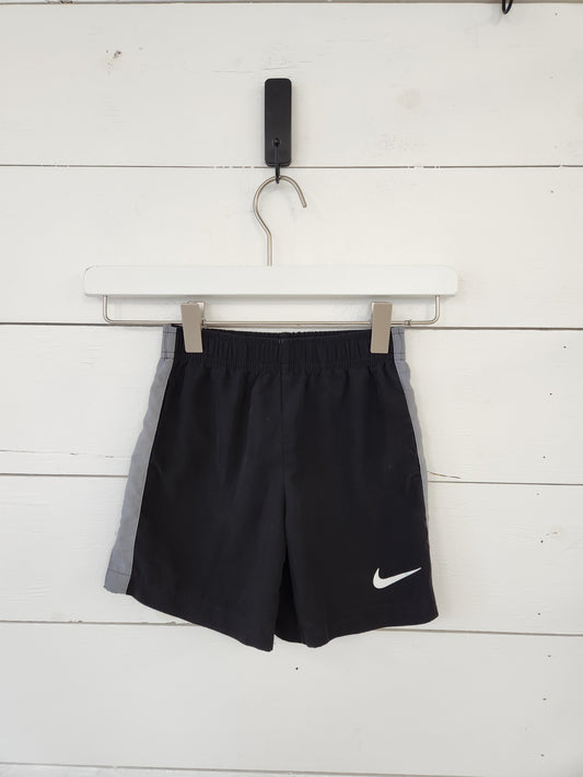 Size 3t | Nike Shorts