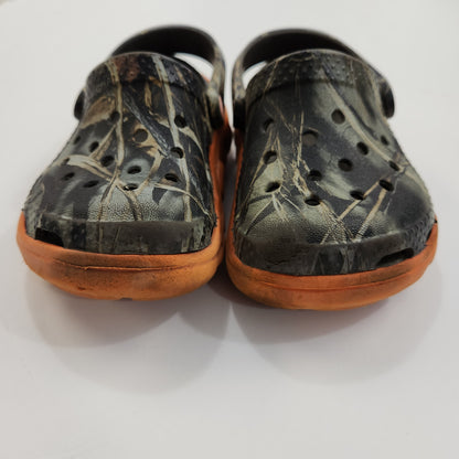 Size 6-7 | Crocs