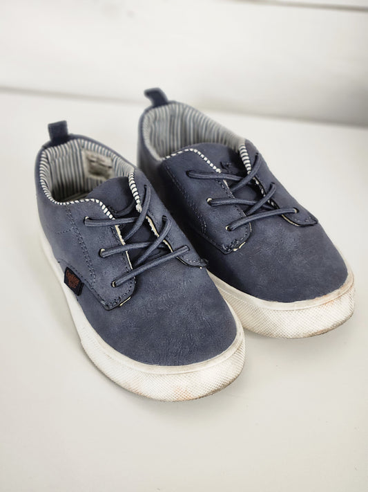 Size 9 | Oshkosh Blue Shoes