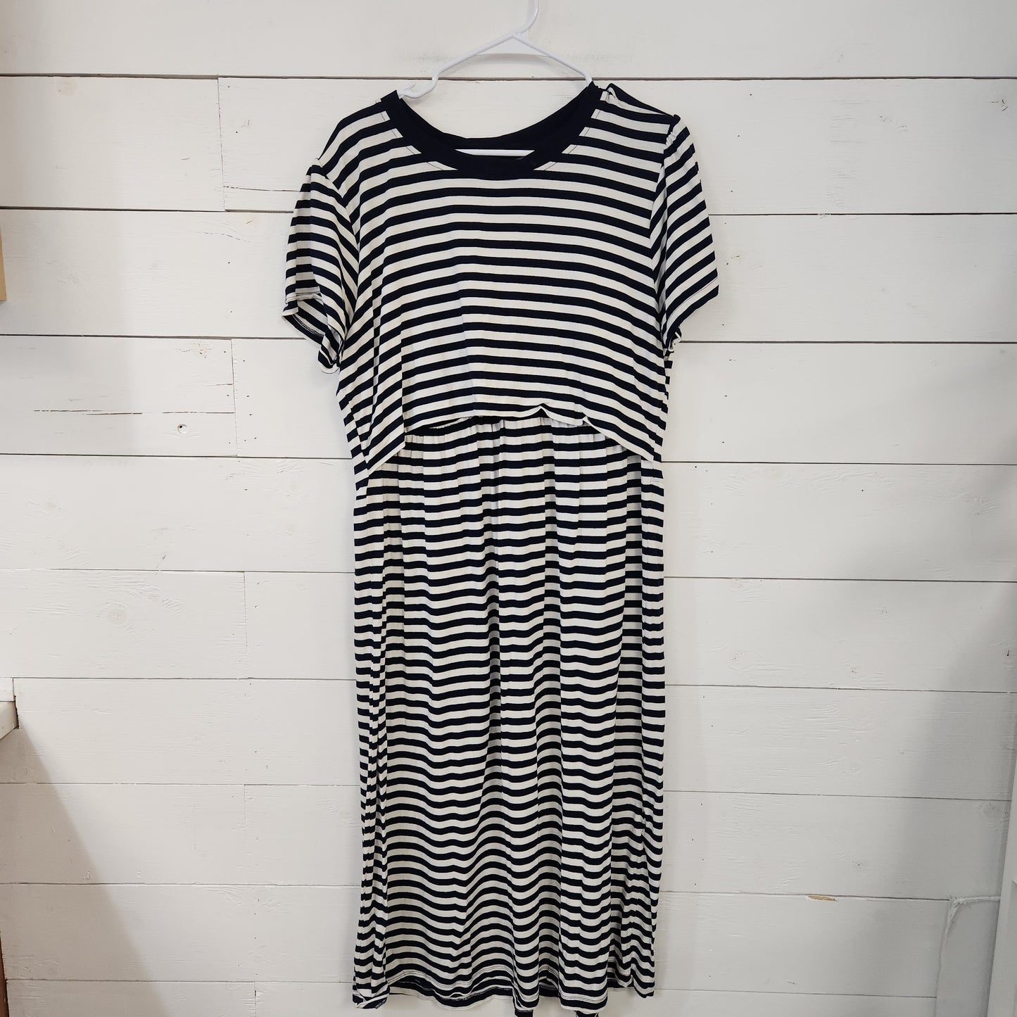 Size XXL | Seraphine Navy & White Nursing Dress