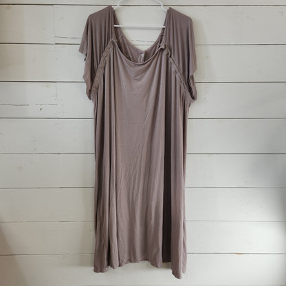 Size L/XL | Three Little Tots Labor and Delivery Gown