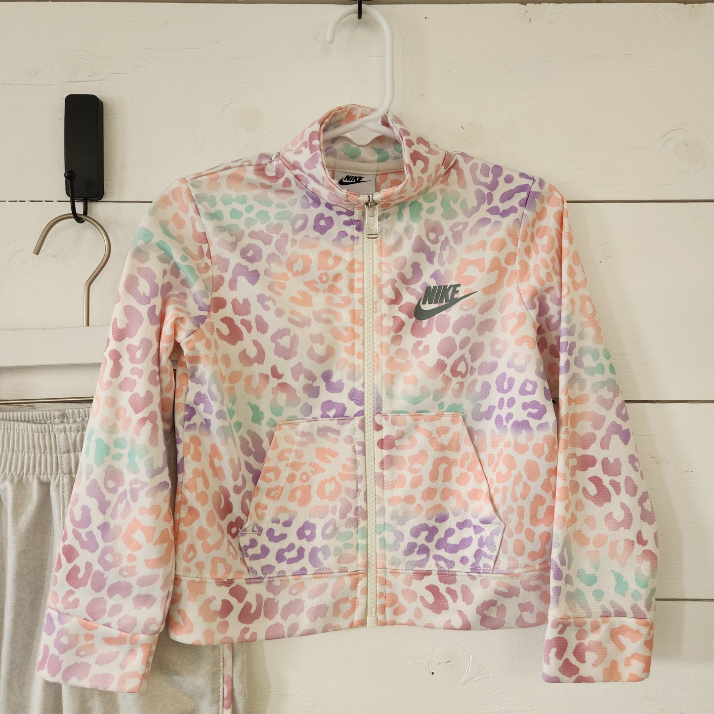 Size 3t | Nike Track Suit Set