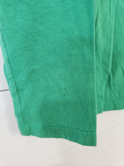 Size M | Gap Wanderlust Graphic Long Sleeve *stain