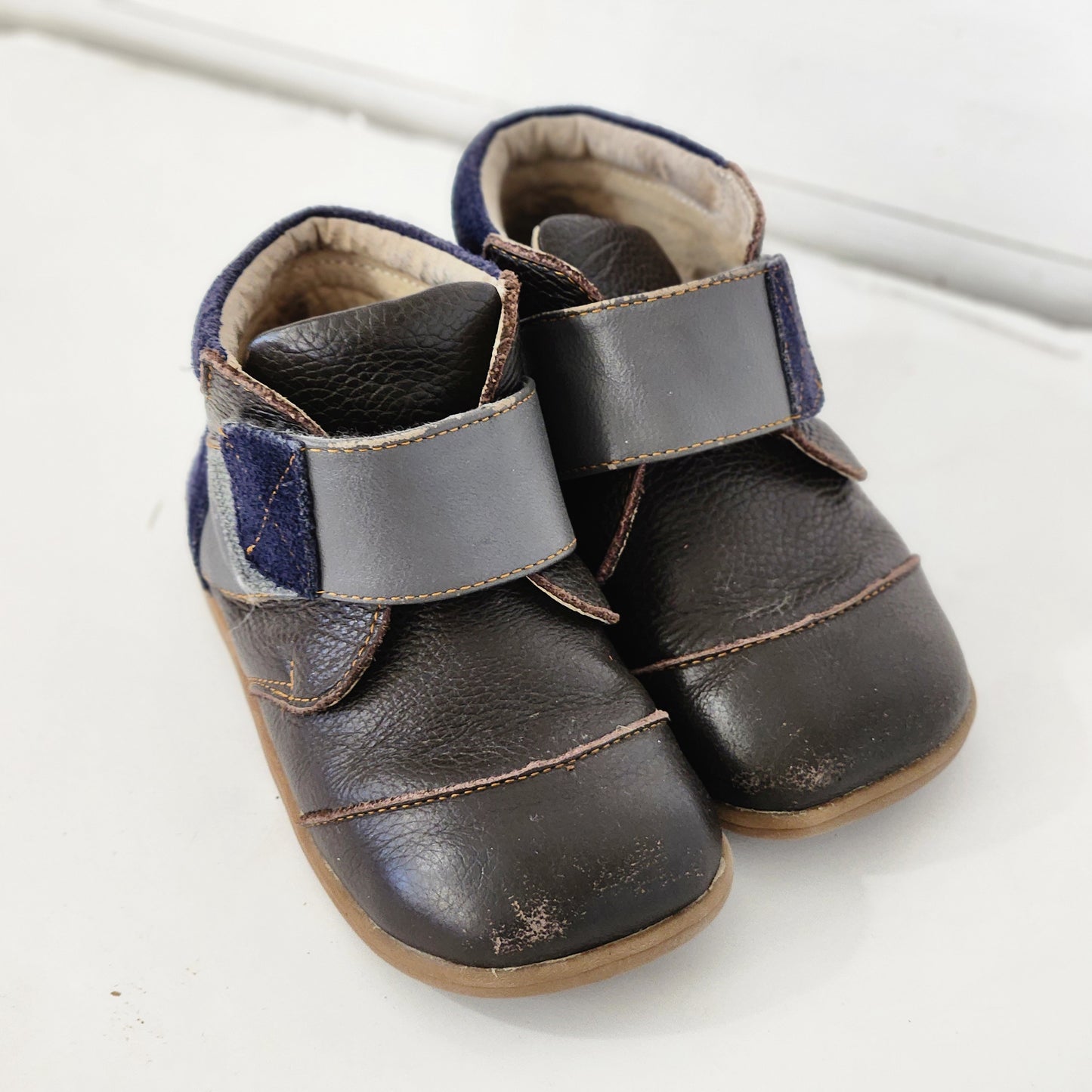 Size 9 | See Kai Run Shoes | UBNUU