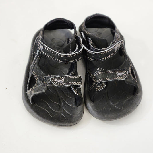 Size 9 | Columbia Sandals | UBNUU