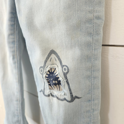 Size 3t | Gap Shark Jeans *staining