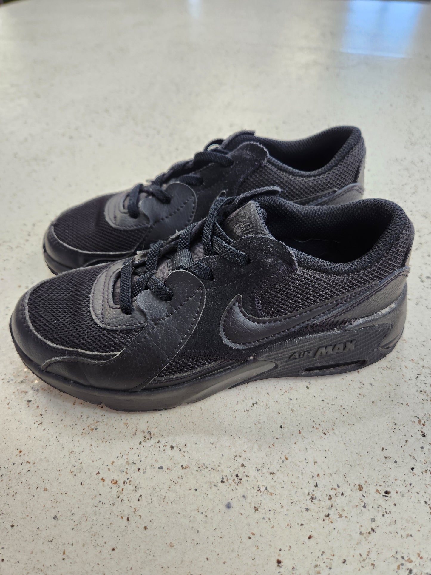 Size 1 | Nike Air Max Shoes