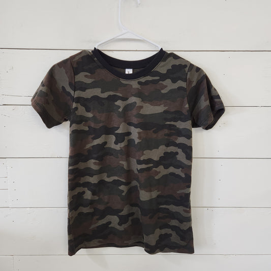 Size 10 | Royal Apparel Camo T-Shirt