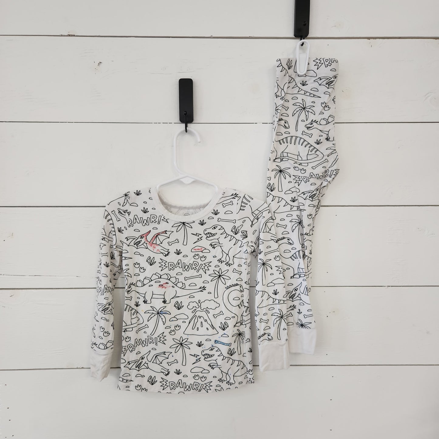 Size 2t | Caden Lane Color Me Pajama Set *some colored
