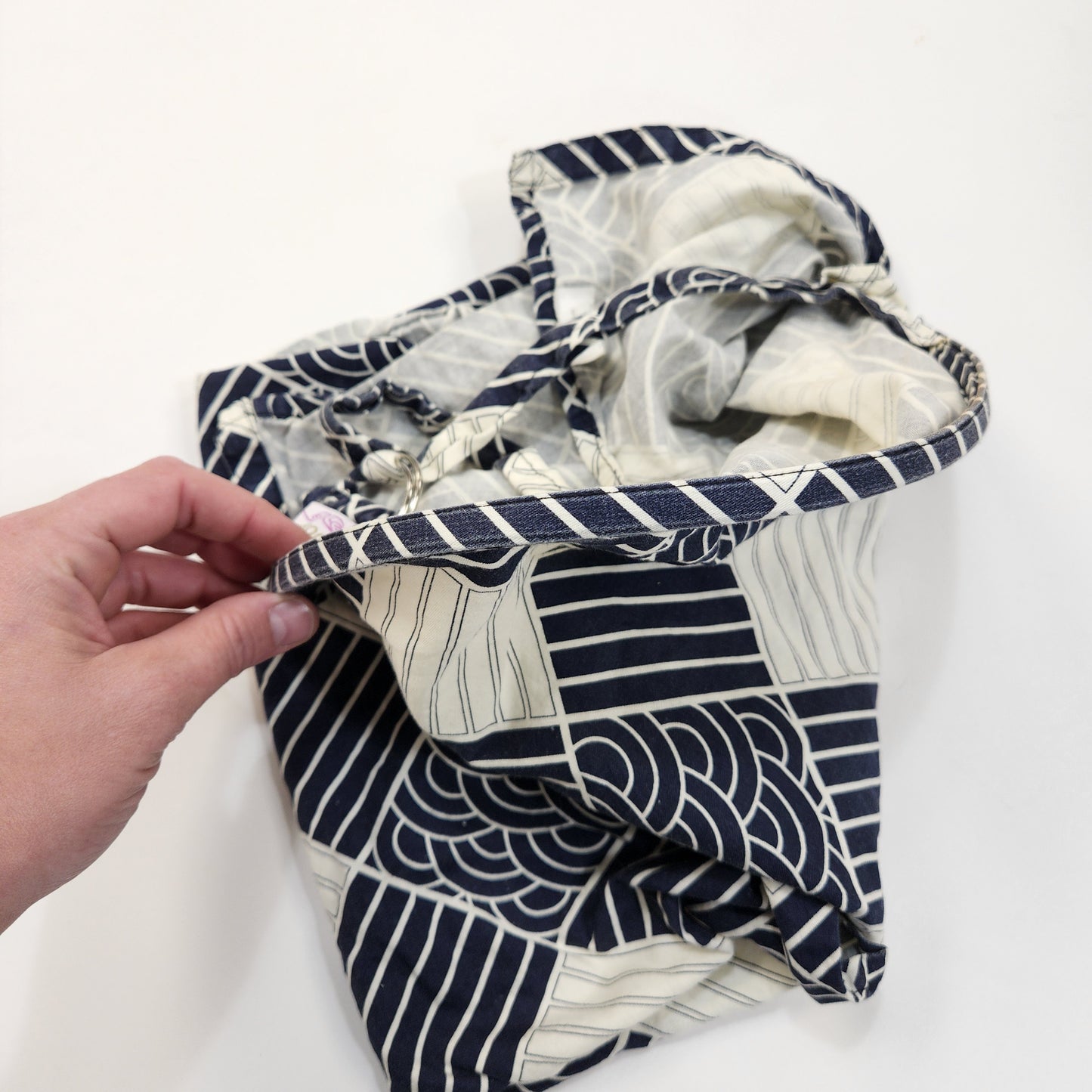 Size OS | Uhinoos Nursing Cover