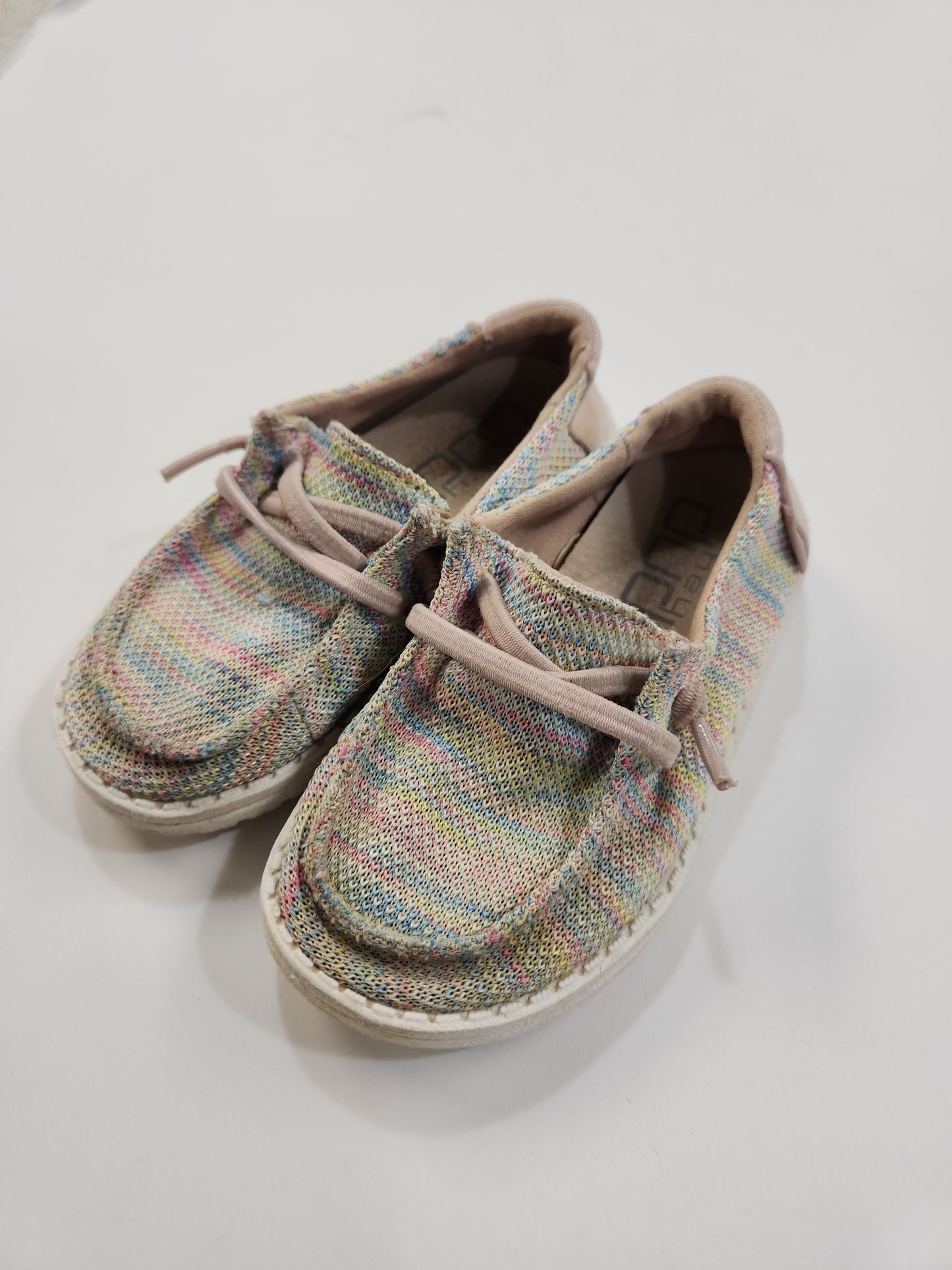 Size 8 | Hey Dude Slip On Shoes