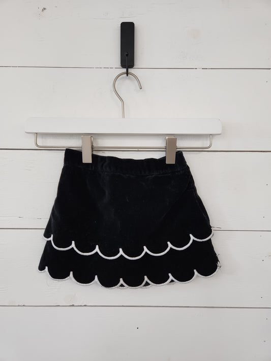 Size 18-24m | Gymboree Black Velvet Scalloped Skirt