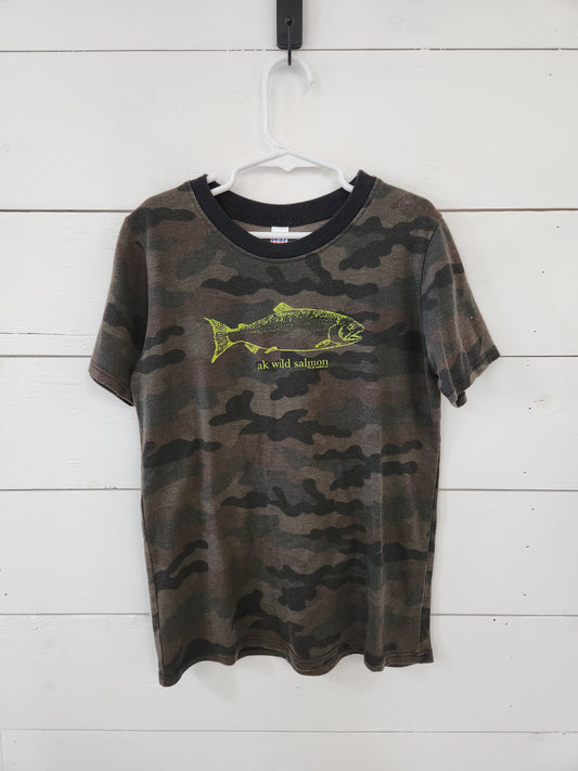 Size S (8) | AK Wild Salmon Camo Shirt