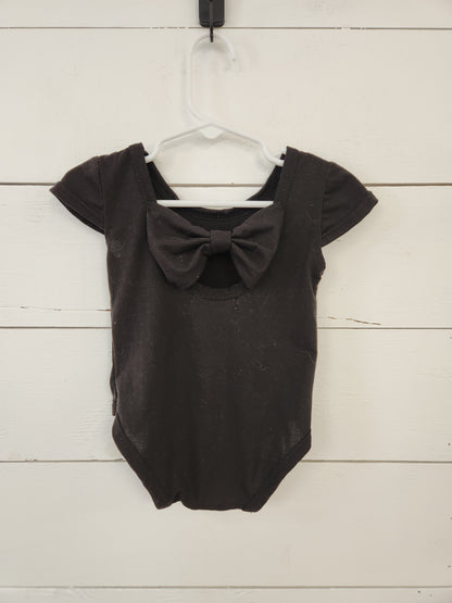 Size 2t | Bizzy Izzy Black Bow Bodysuit