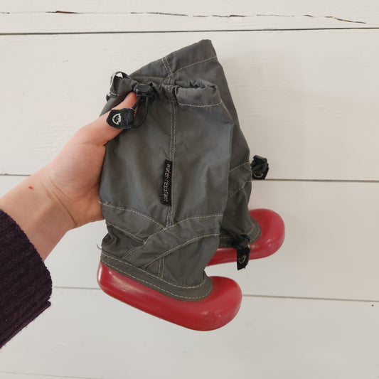 Size 3/4 | Muddy Munchkin Water-Resistant Shoes