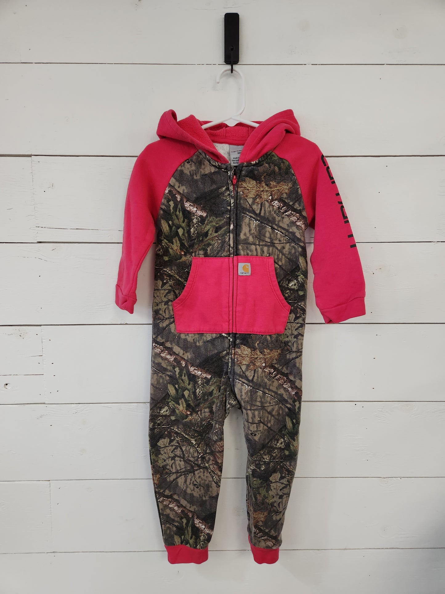 Size 24m | Carhartt Pink/Camo Zip Bunting