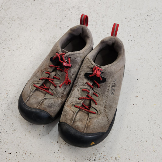 Size 1 | Keen Brown Shoes *wear
