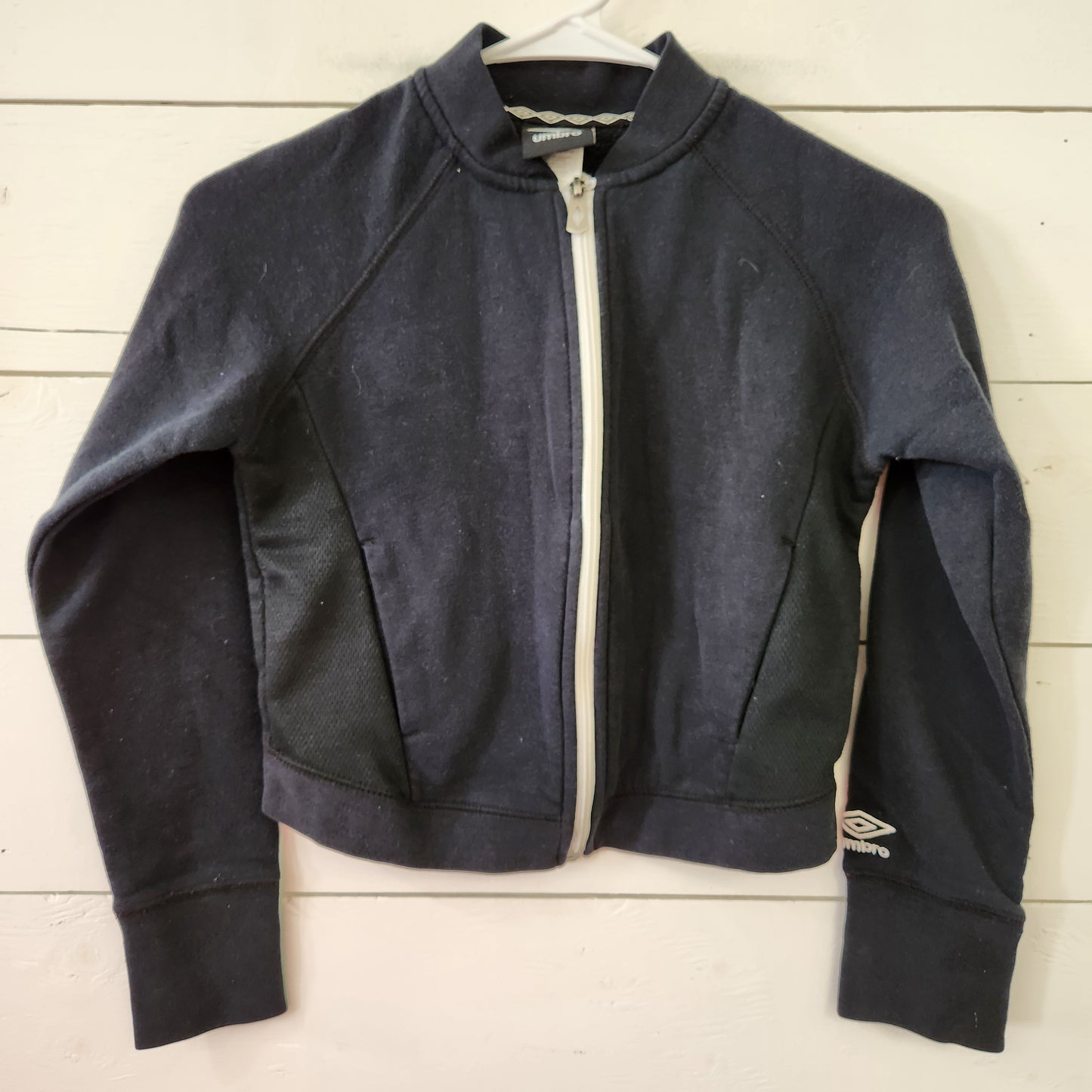 Size 7-8 | Umbro Zip sweater