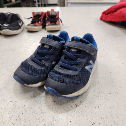 Size 9 | New Balance Shoes
